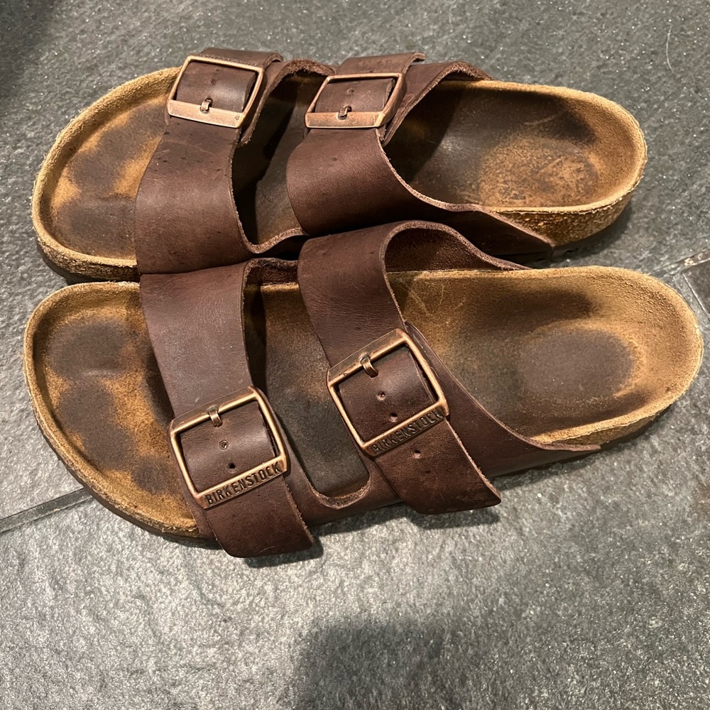 Birkenstock Arizona Oiled Leather Brown Sandals - Picture 3 of 13